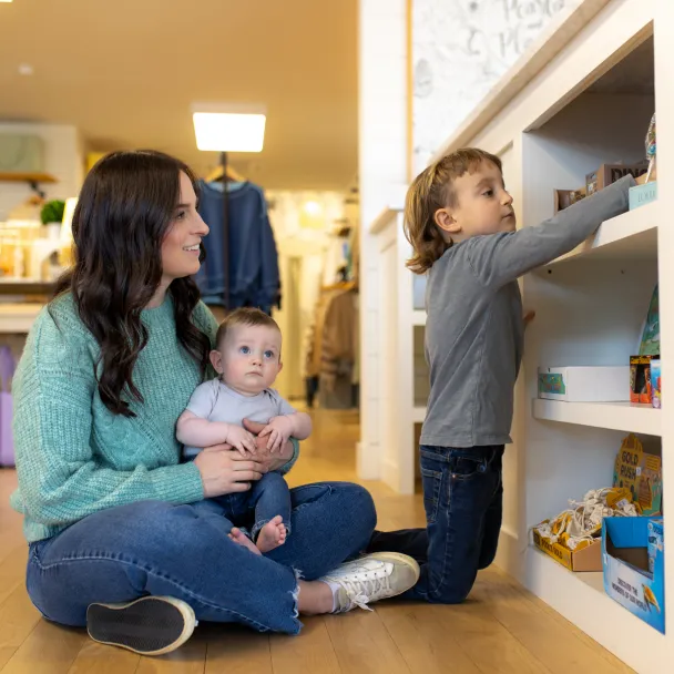 Caroline Olson with her children in Pearls & Plaid